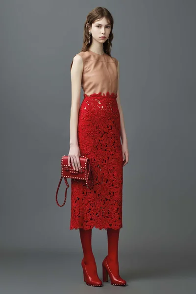Look 25
